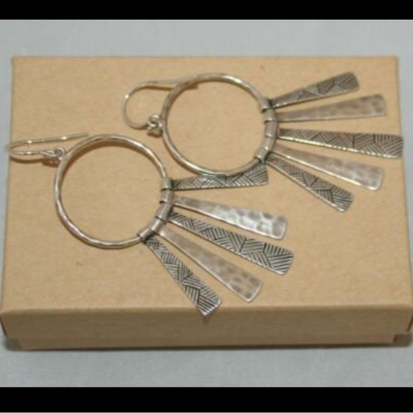 Silpada Vintage Sterling Silver “Nod To Mod" Textured Fringe Dangle Earrings - Picture 10 of 10